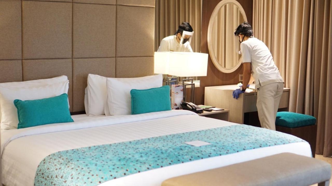 BW Luxury Hotel Джамби Екстериор снимка